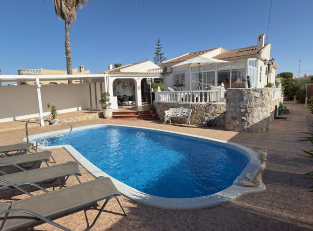 Villa - Revente - Torrevieja - San Luis