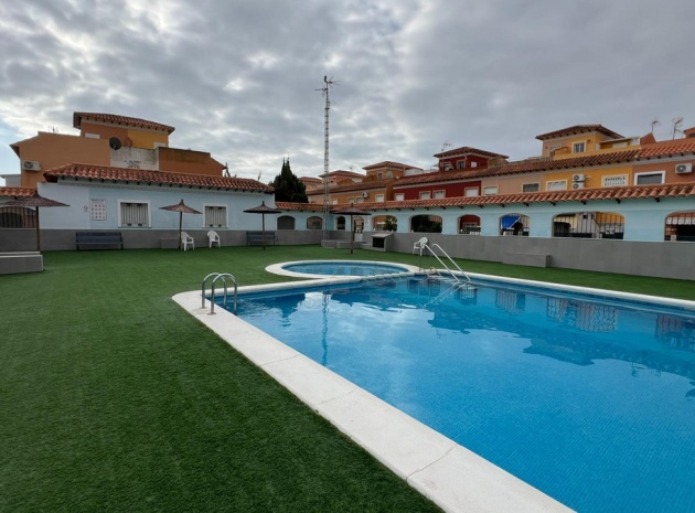 Villa - Revente - Torrevieja - Torrevieja Centro