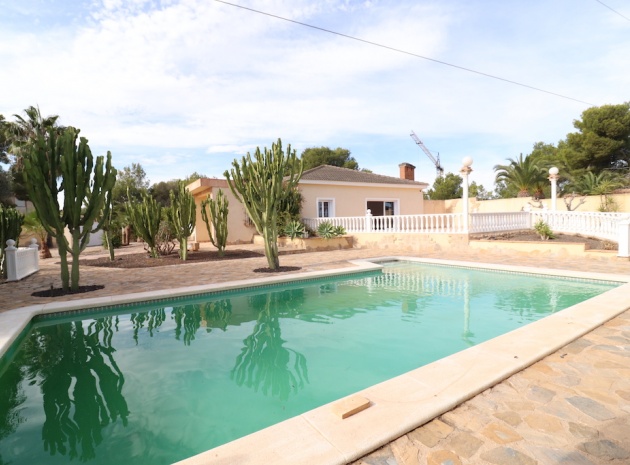 Villa - Revente - Villamartin - ESMA-34986
