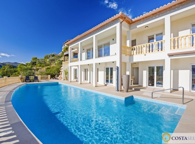 Villa - Wederverkoop - Alcalali - Alcalalí Centro