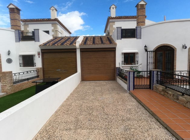 Villa - Wederverkoop - Algorfa - La Finca Golf