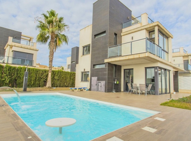 Villa - Wederverkoop - Cabo Roig - Costa Blanca South