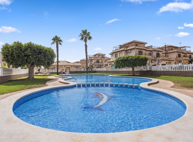 Villa - Wederverkoop - Cabo Roig - ESMA-67008