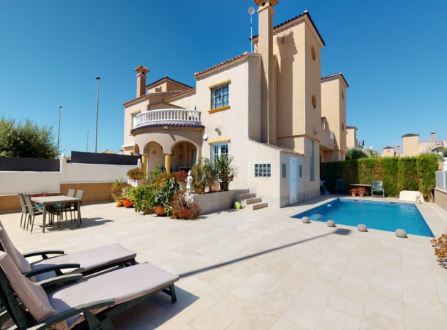 Villa - Wederverkoop - Cabo Roig - Lomas de Cabo Roig
