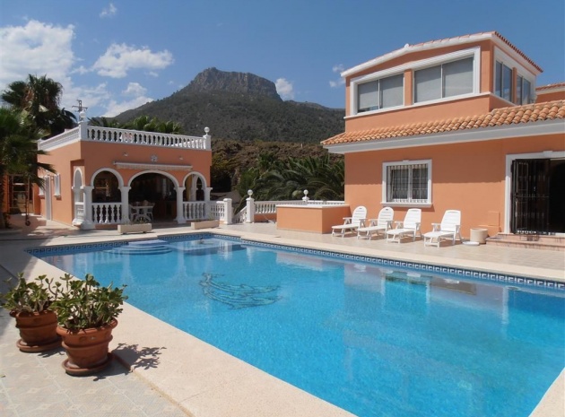 Villa - Wederverkoop - Calpe - Calpe Centro