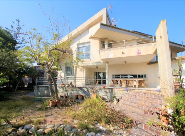 Villa - Wederverkoop - Campoamor - ESMA-47363