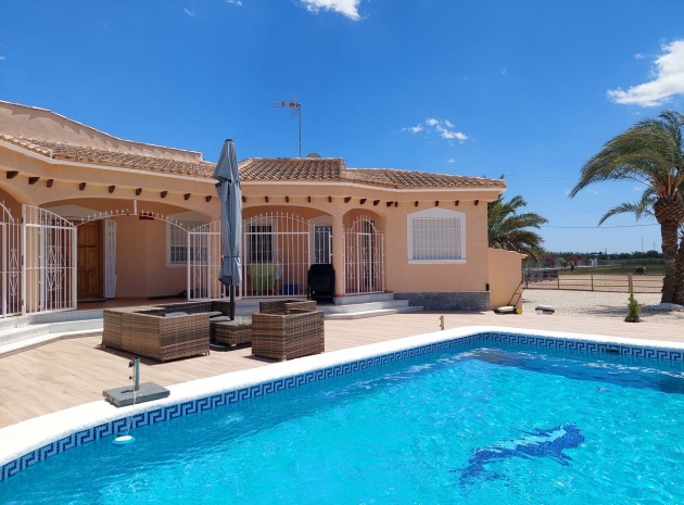 Villa - Wederverkoop - Catral - ESMA-58070