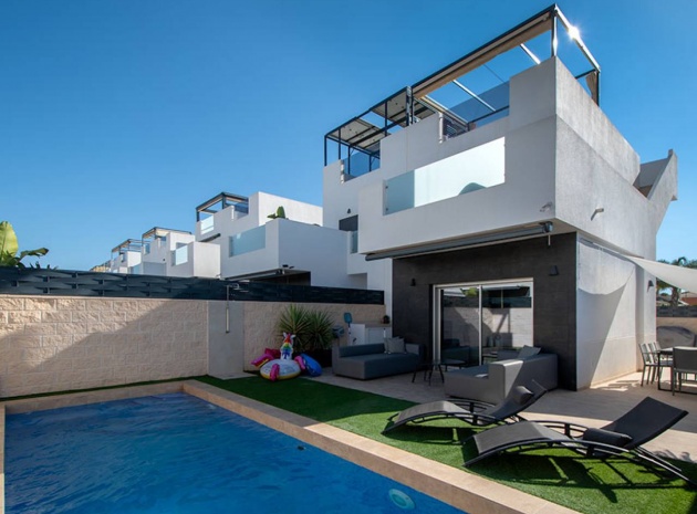 Villa - Wederverkoop - Ciudad Quesada - CSP-64612