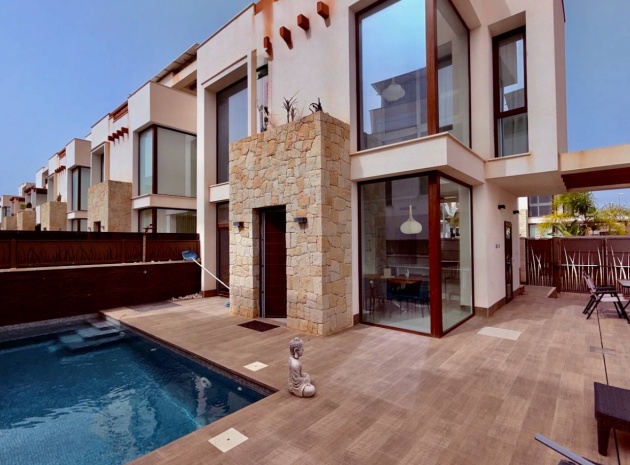 Villa - Wederverkoop - Ciudad Quesada - CSP-81507