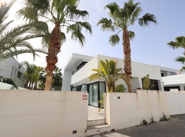 Villa - Wederverkoop - Ciudad Quesada - ESMA-66304