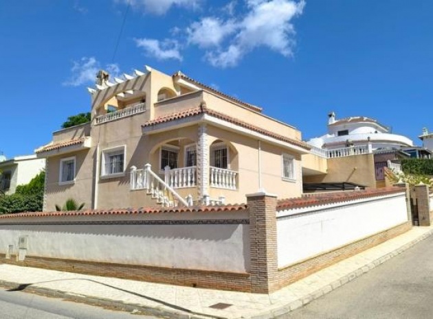 Villa - Wederverkoop - Ciudad Quesada - ESMA-86341