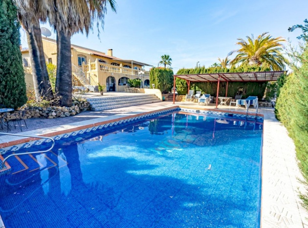 Villa - Wederverkoop - La Nucia - La Nucia Centro