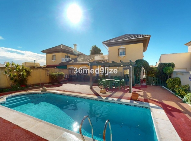Villa - Wederverkoop - Los Alcazares - Los Alcazares Centro