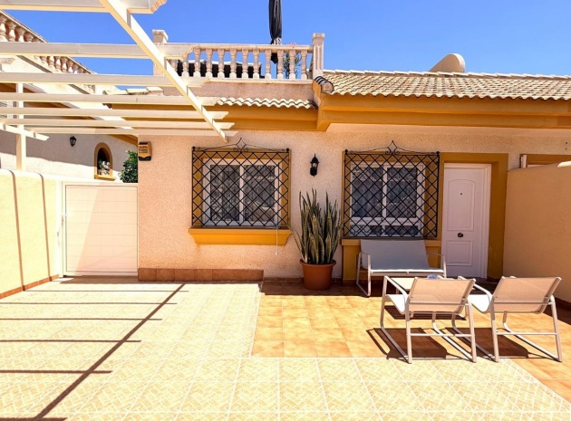 Villa - Wederverkoop - Los Montesinos - Urbanizacion montesol