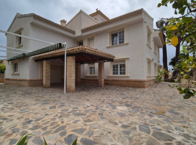 Villa - Wederverkoop - Orihuela - CSP-88581