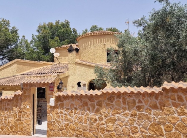 Villa - Wederverkoop - Orihuela - Orihuela Centro