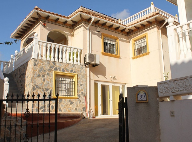 Villa - Wederverkoop - Orihuela - Orihuela Costa