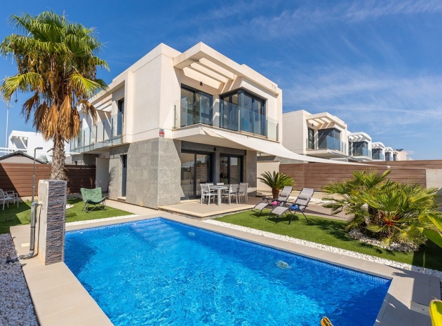 Villa - Wederverkoop - Orihuela - Orihuela Costa