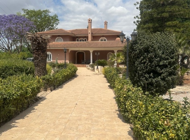 Villa - Wederverkoop - Orihuela - Orihuela