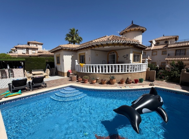 Villa - Wederverkoop - Orihuela - Villamartin