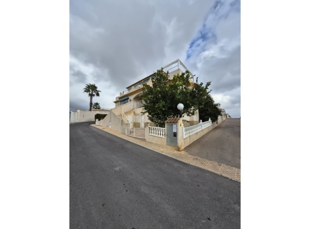 Villa - Wederverkoop - Playa Flamenca - ESMA-96631