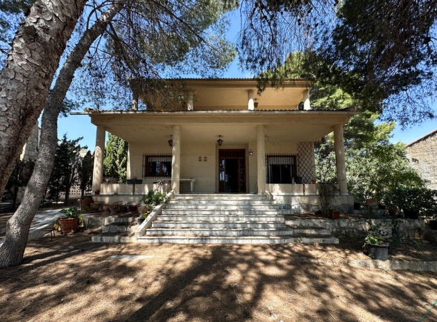 Villa - Wederverkoop - Torrevieja - CSP-93443