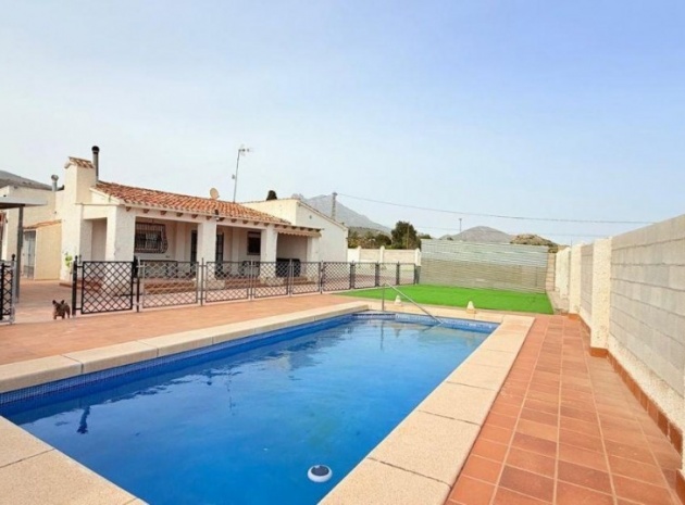 Villa - Wederverkoop - Villajoyosa - Villajoyosa Centro