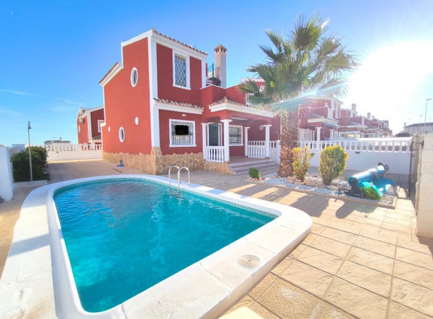 Villa - Wederverkoop - Villamartin - ESMA-18048