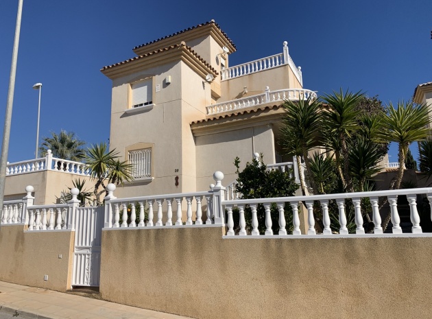 Villa - Wederverkoop - Villamartin - ESMA-79798