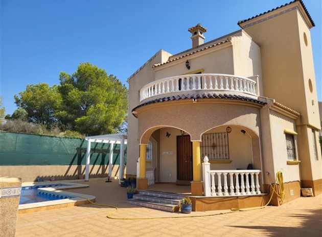 Villa - Wederverkoop - Villamartin - Villamartin