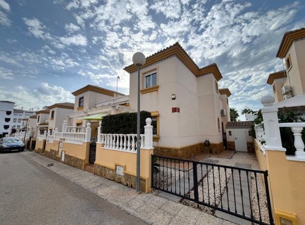 Villa - Wederverkoop - Villamartin - Villamartin