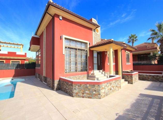 Villa - Wiederverkauf - Algorfa - Algorfa - Urb. Lo Crispin