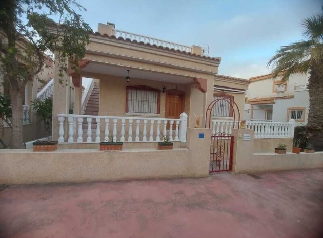 Villa - Wiederverkauf - Algorfa - Algorfa