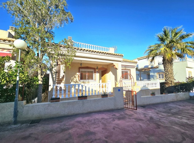 Villa - Wiederverkauf - Algorfa - ESVIN-49850