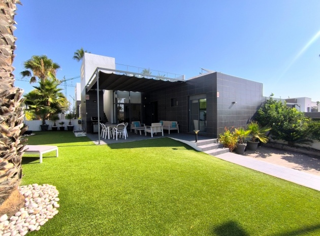 Villa - Wiederverkauf - Algorfa - La Finca Golf Resort