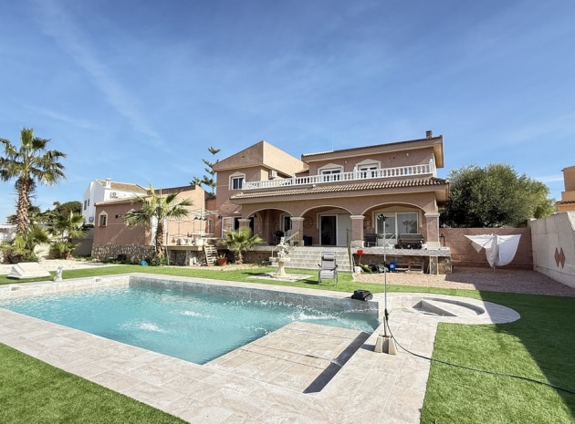 Villa - Wiederverkauf - Benijofar - Benijofar