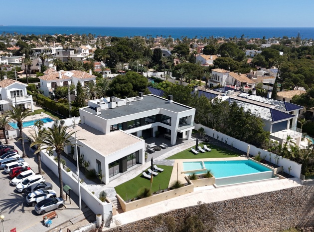 Villa - Wiederverkauf - Cabo Roig - ESMA-54221