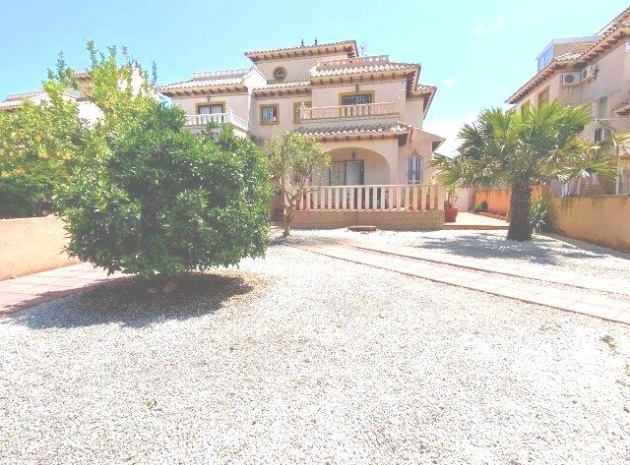 Villa - Wiederverkauf - Cabo Roig - Lomas de Cabo Roig