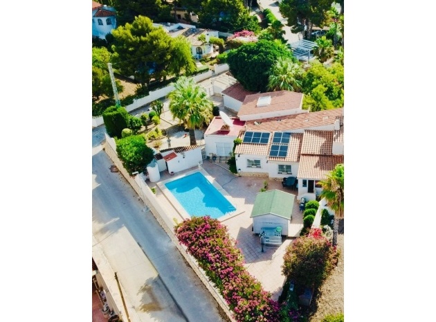 Villa - Wiederverkauf - Calpe - Calpe Centro