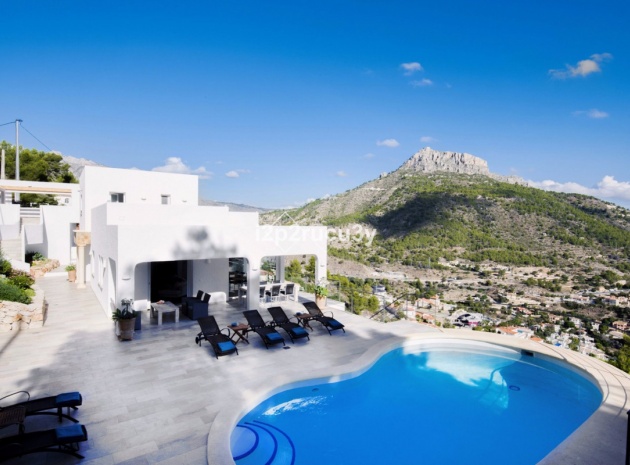 Villa - Wiederverkauf - Calpe - Calpe Centro