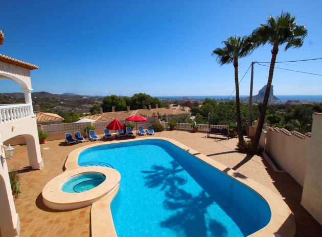 Villa - Wiederverkauf - Calpe - Calpe Centro