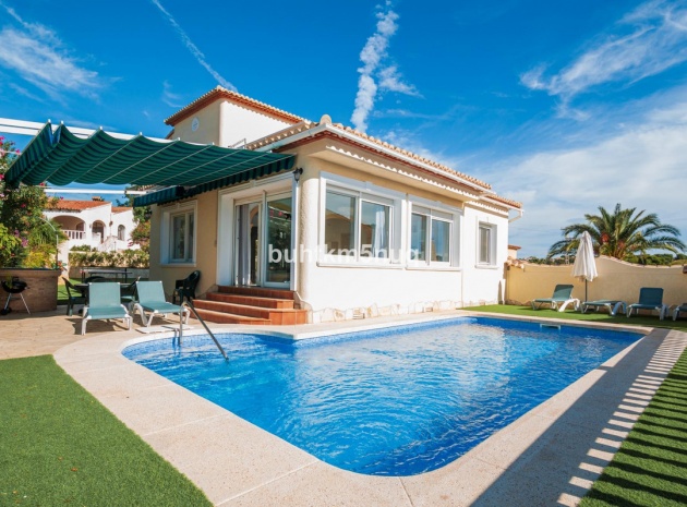 Villa - Wiederverkauf - Calpe - Calpe Centro