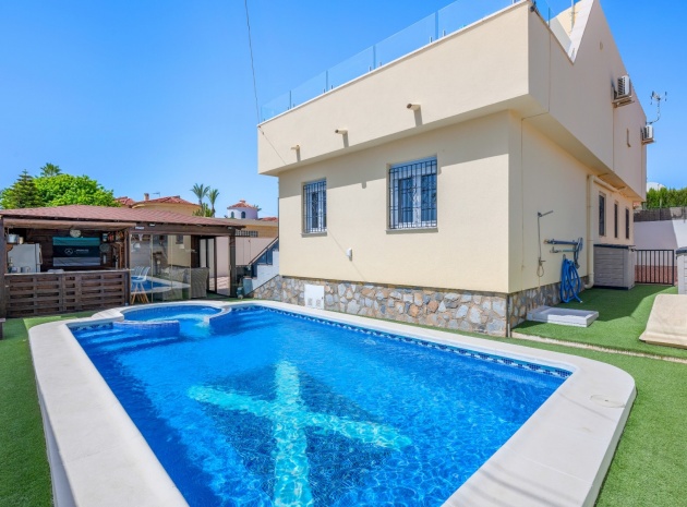 Villa - Wiederverkauf - Ciudad Quesada - Center