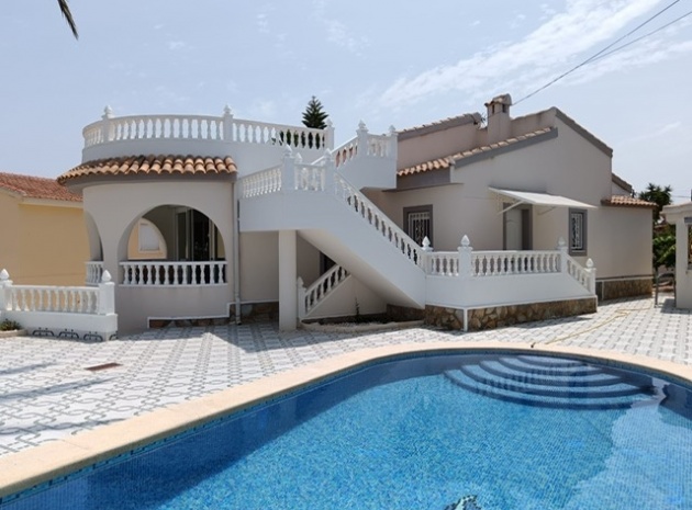 Villa - Wiederverkauf - Ciudad Quesada - CSP-30890