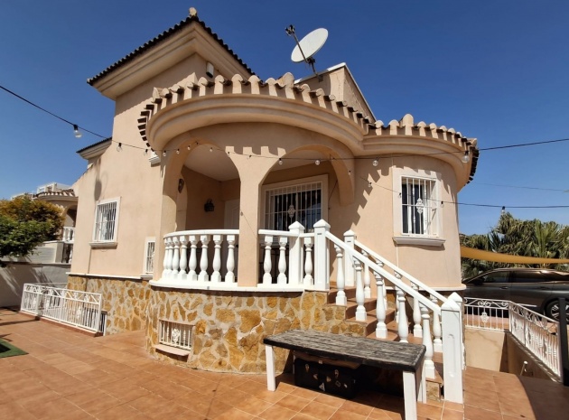 Villa - Wiederverkauf - Ciudad Quesada - CSP-89977