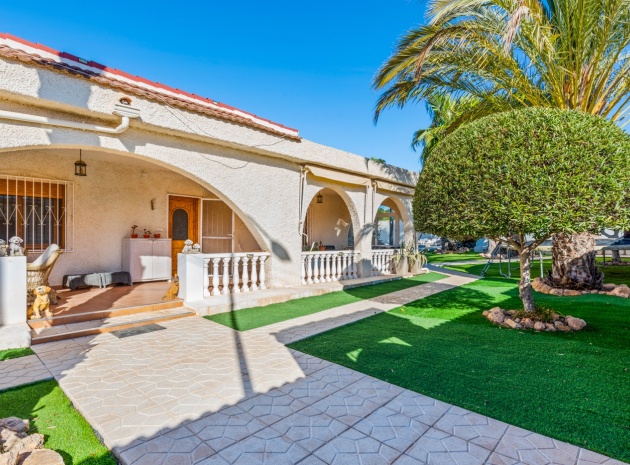 Villa - Wiederverkauf - Ciudad Quesada - CSP-95797