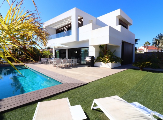 Villa - Wiederverkauf - Ciudad Quesada - ESVIN-76551