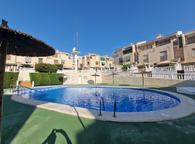 Villa - Wiederverkauf - Guardamar del Segura - CSP-95202