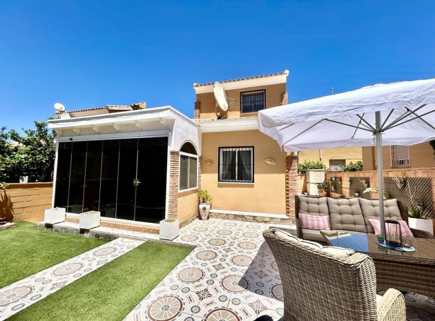Villa - Wiederverkauf - Los Balcones - Costa Blanca South