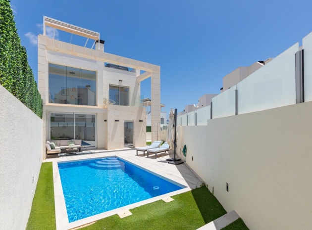 Villa - Wiederverkauf - Orihuela - Cabo Roig